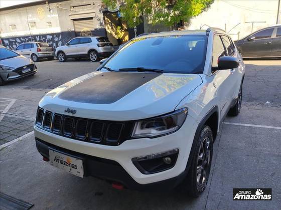 JEEP COMPASS 2.0 16V DIESEL TRAILHAWK 4X4 AUTOMÁTICO JEEP COMPASS 2.0 16V DIESEL TRAILHAWK 4X4 AUTOMÁTICO